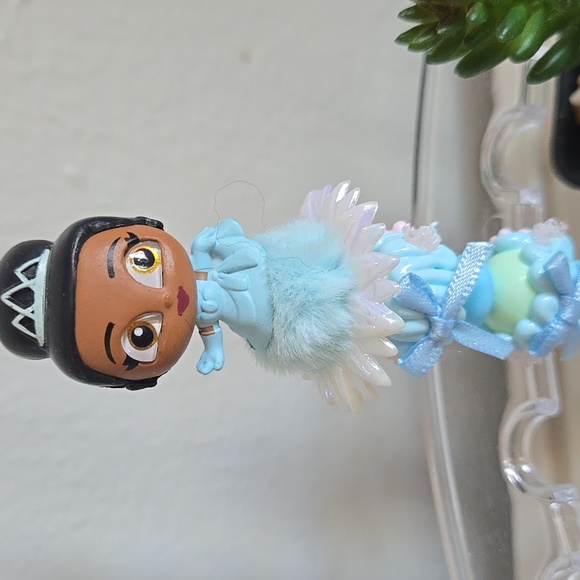 Princess Tiana from "The Princess and the Frog in Stylus  pen - Picture 2 of 3